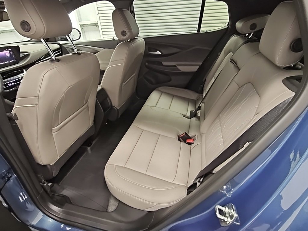 New 2026 Buick Envista Avenir image 30