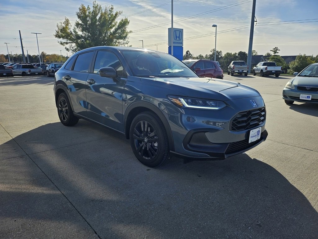 Certified 2026 Honda HR-V Sport image 3