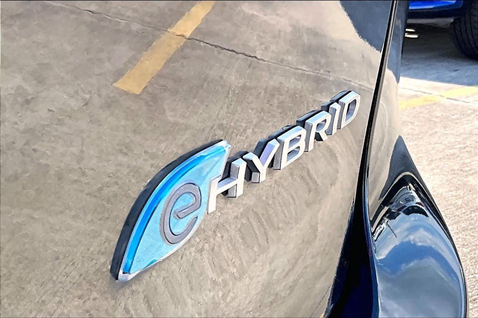 Used 2018 Chrysler Pacifica Touring Plus FWD image 10
