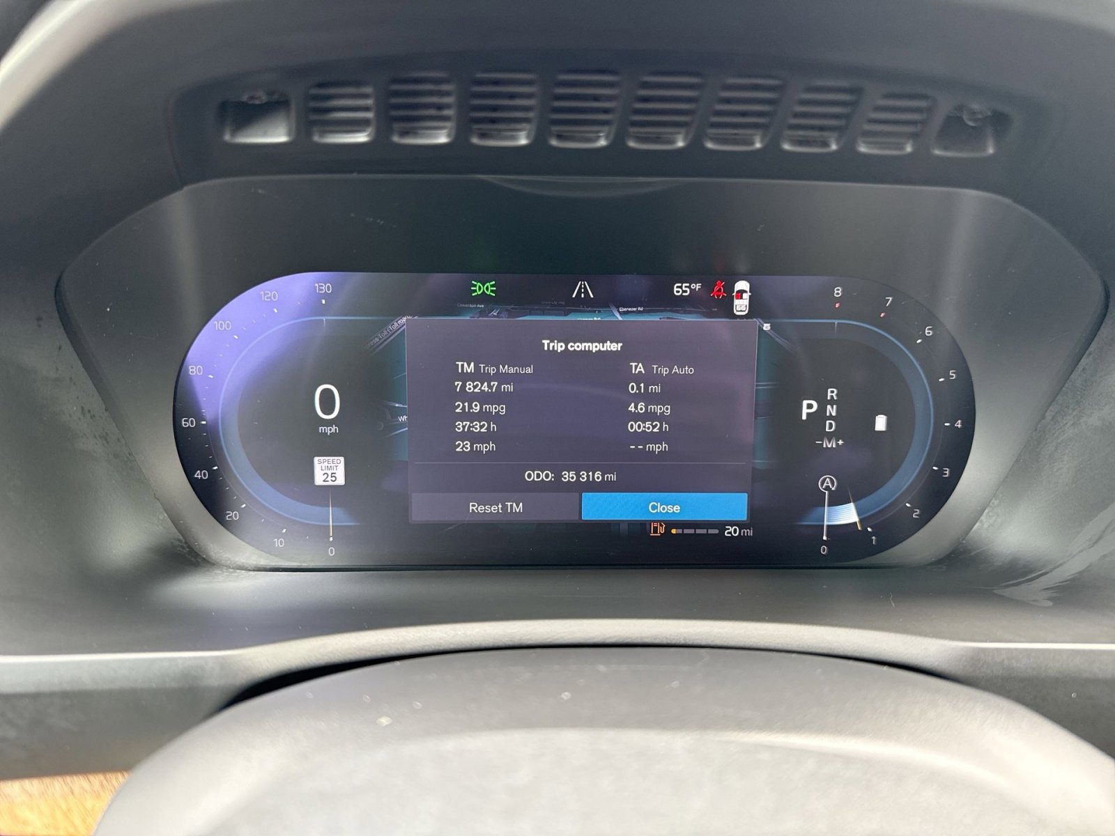 Certified 2023 Volvo XC90 B5 Plus w/ Protection Package Premier AWD/4WD image 17