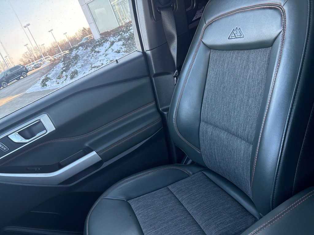 Used 2022 Ford Explorer Timberline image 33