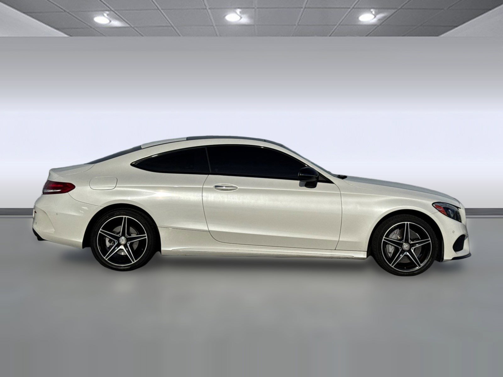 Used 2017 Mercedes-Benz C 300 Coupe image 7