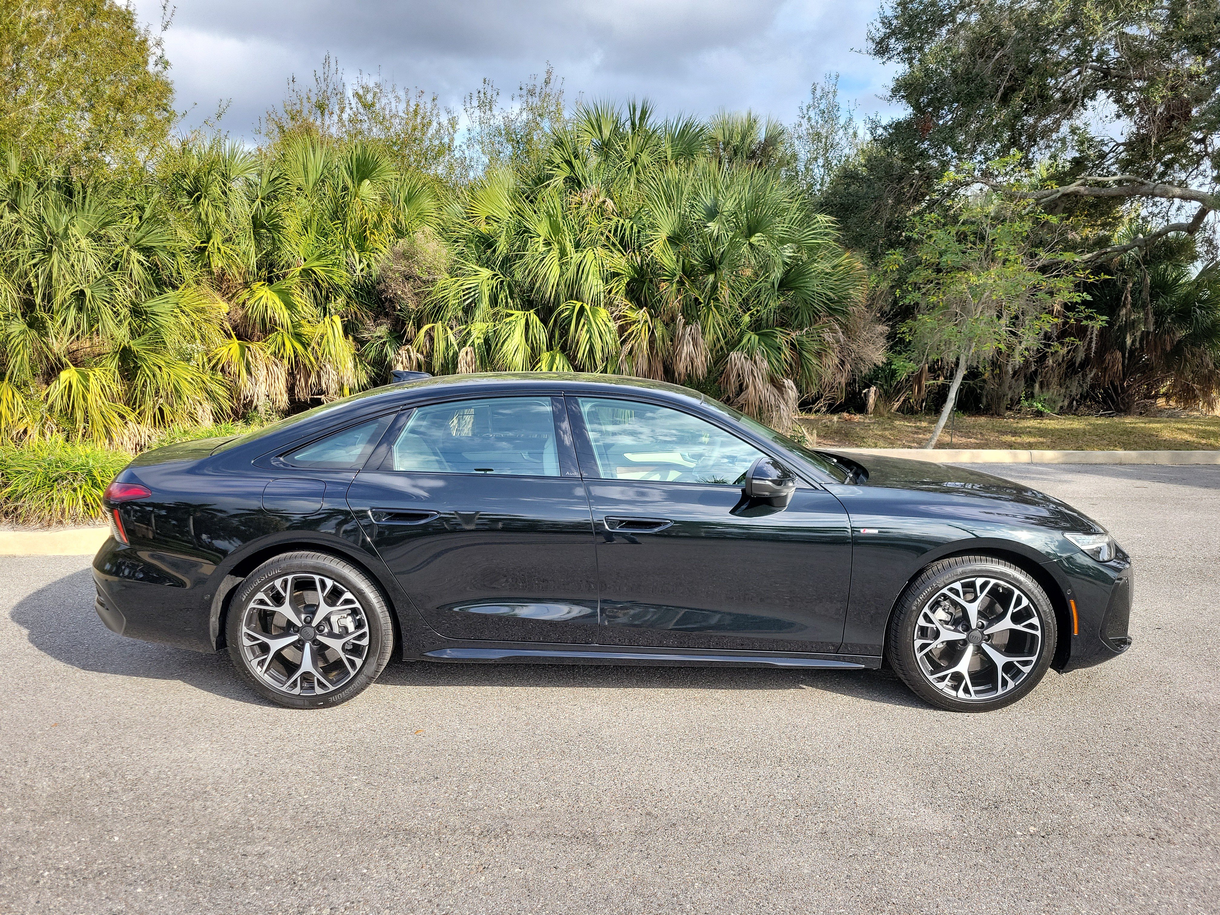 New 2026 Audi A6 Premium Plus AWD/4WD image 3
