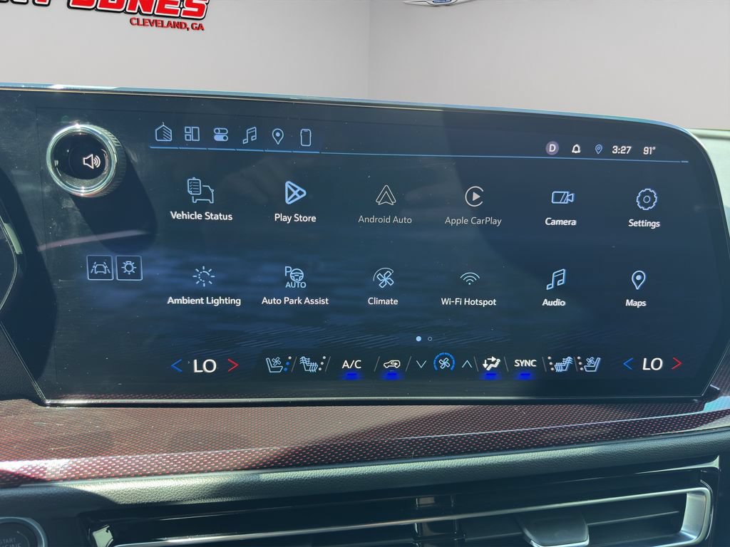 Used 2024 Chevrolet Traverse RS w/ LPO, Floor Liner Package AWD/4WD image 33