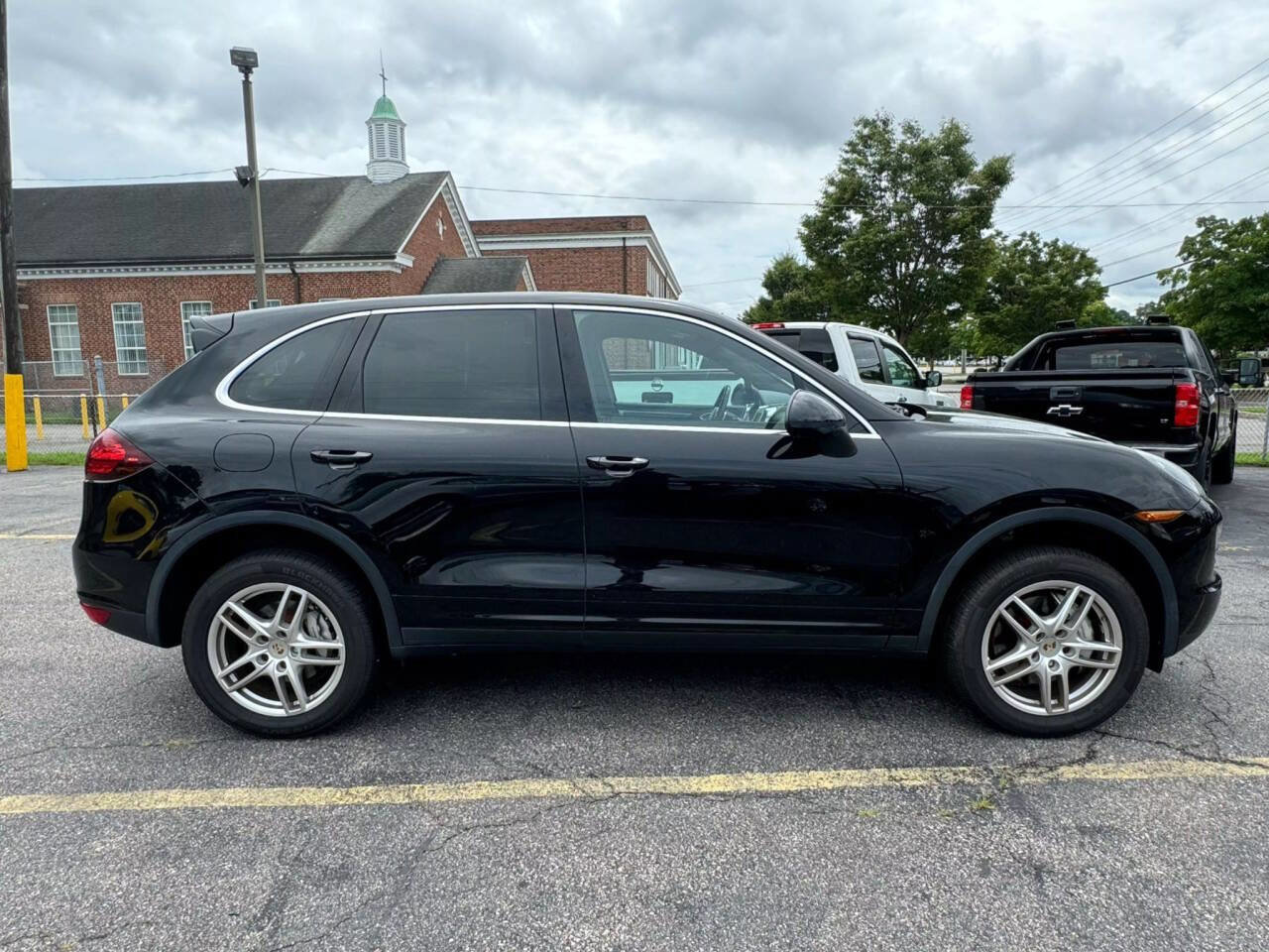 Used 2012 Porsche Cayenne S AWD/4WD image 11