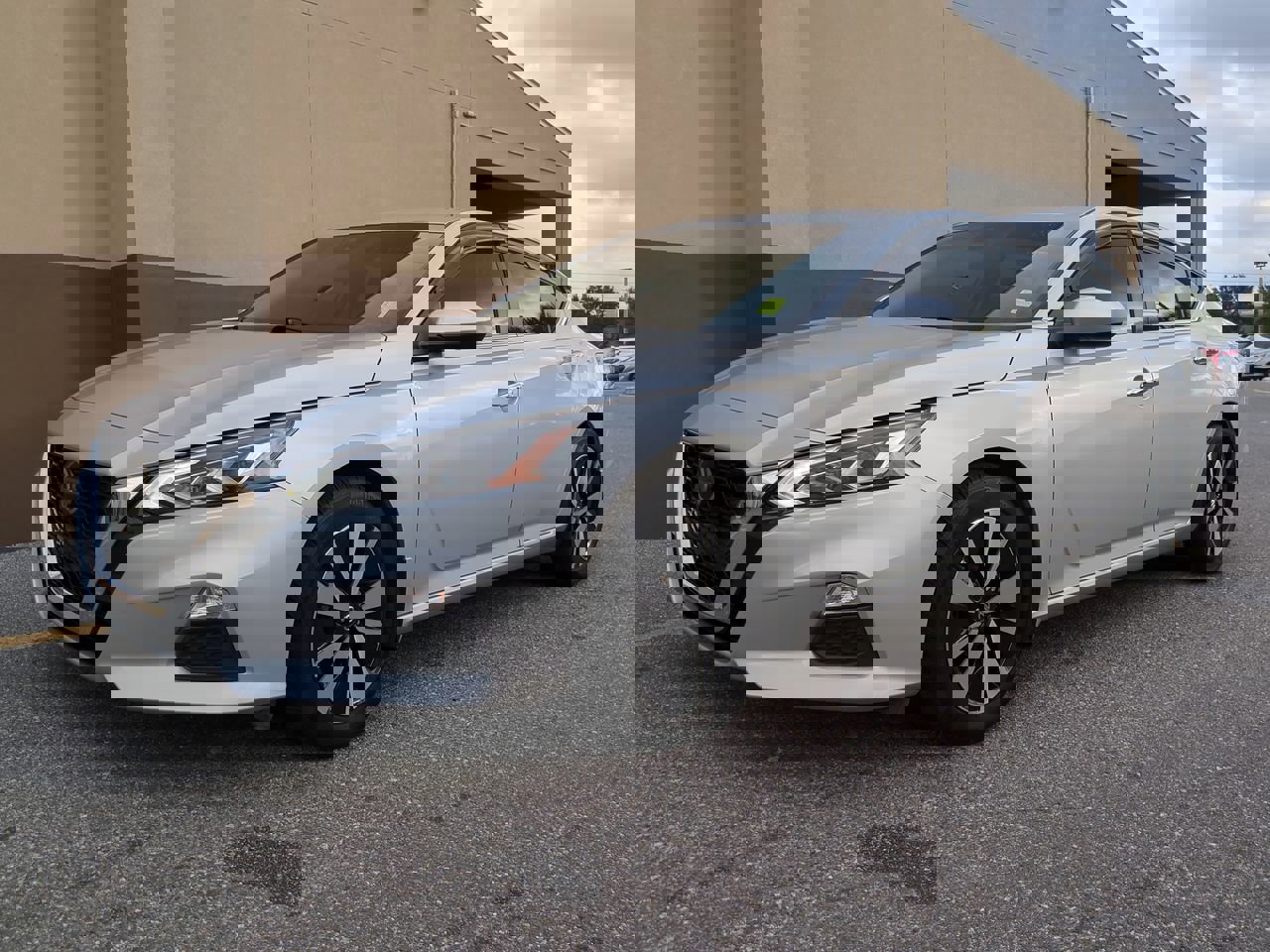 Used 2022 Nissan Altima 2.5 SV image 8