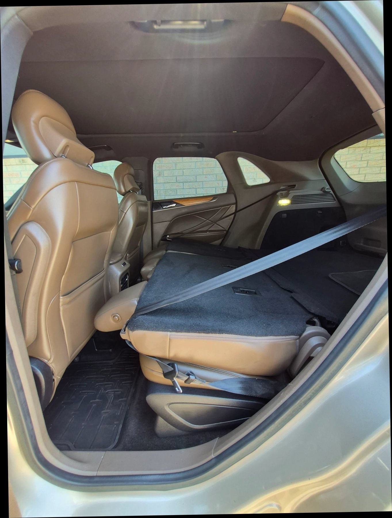 Used 2015 Lincoln MKC FWD w/ Equipment Group 102A Reserve image 12