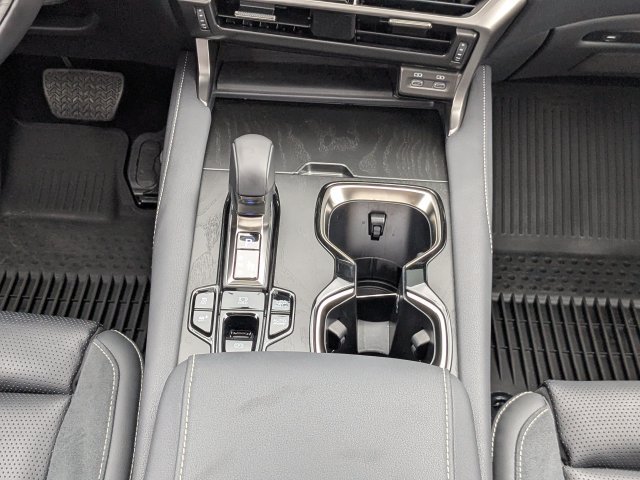Certified 2025 Lexus RX 450h AWD w/ Convenience Package image 18