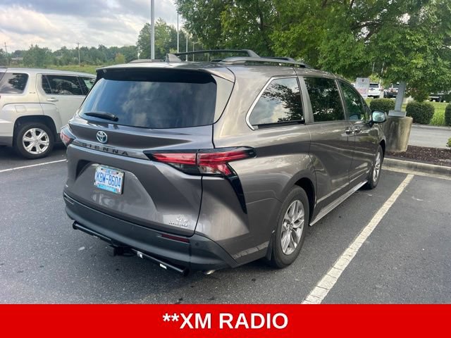 Used 2021 Toyota Sienna XLE w/ XLE Plus Package AWD/4WD image 6