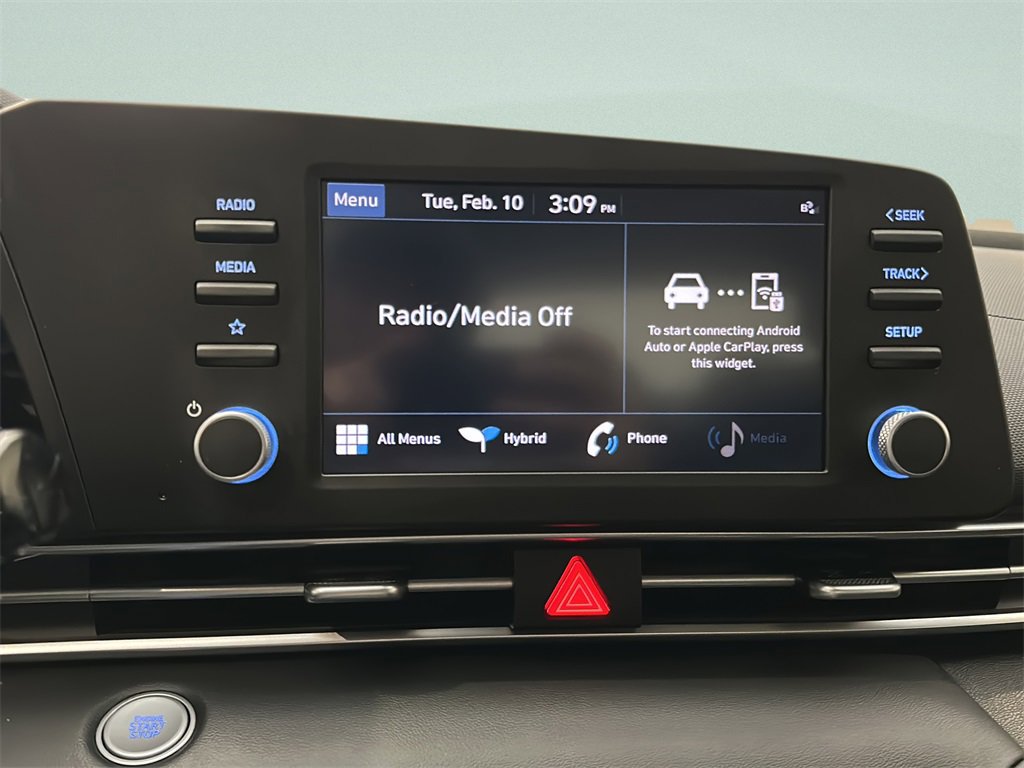 Used 2023 Hyundai Elantra Blue image 23