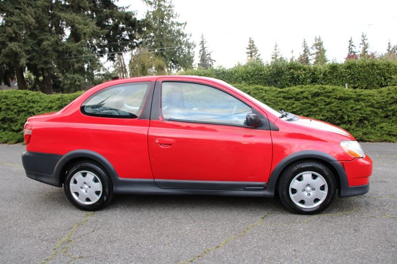 Used 2002 Toyota Echo Coupe FWD image 11
