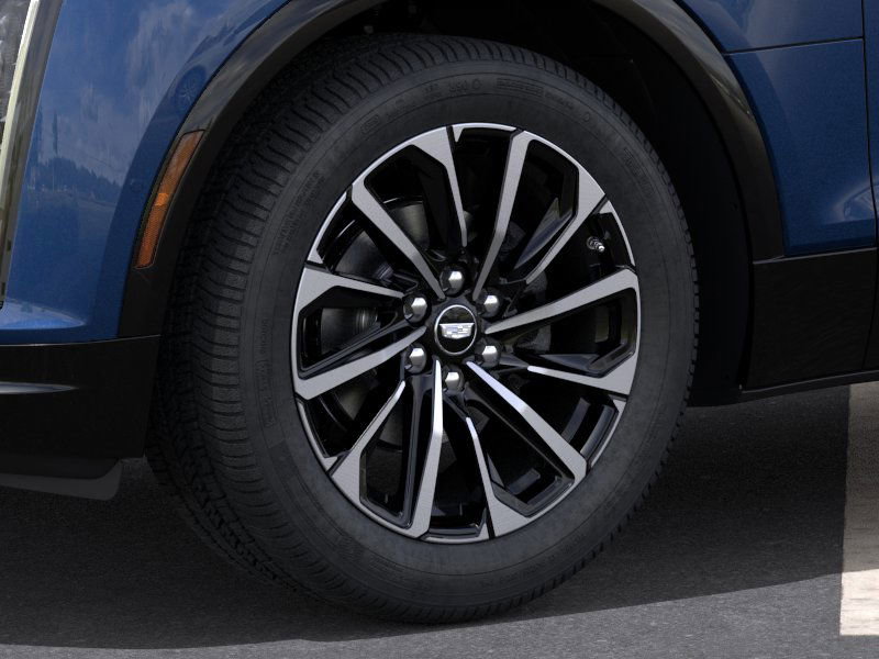 New 2025 Cadillac Lyriq Sport image 9