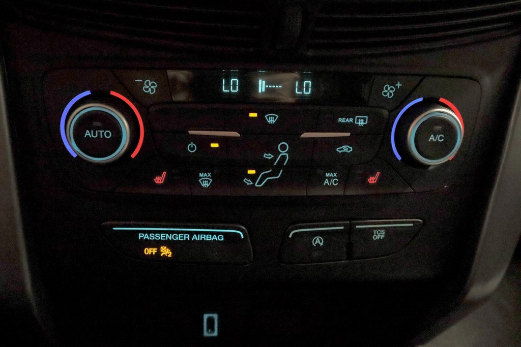 Certified 2018 Ford Escape SE image 29