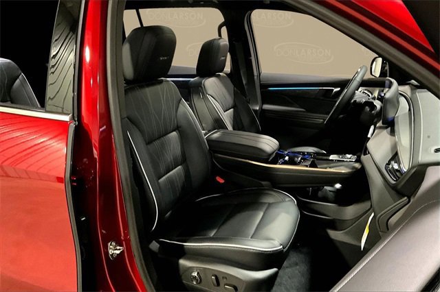 New 2026 Buick Enclave Avenir w/ Super Cruise Package image 12