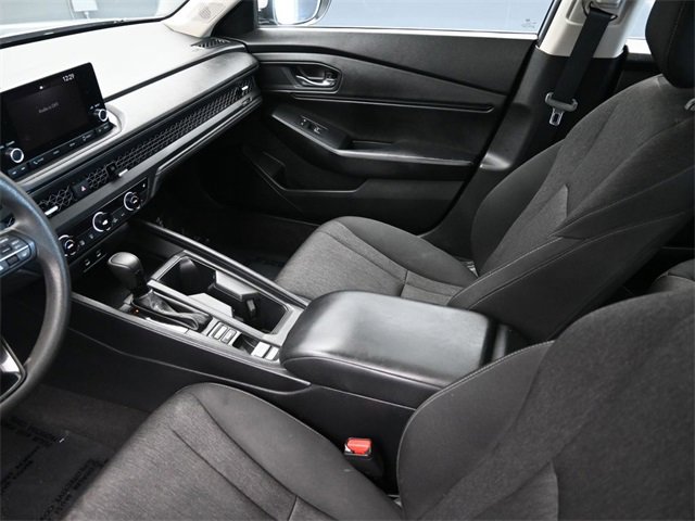 Used 2023 Honda Accord EX image 18