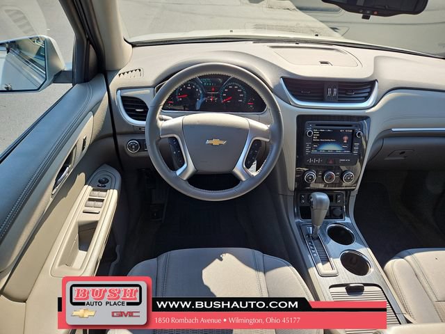 Used 2017 Chevrolet Traverse LT FWD image 11