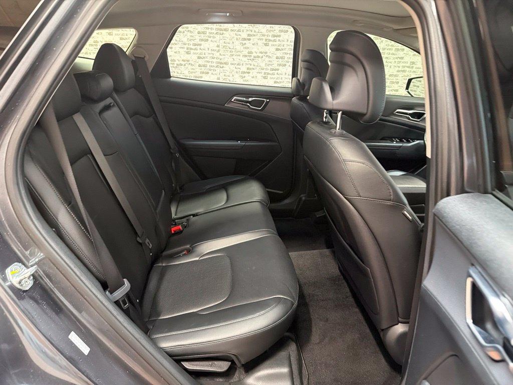 Used 2023 Kia Sportage SX FWD image 11