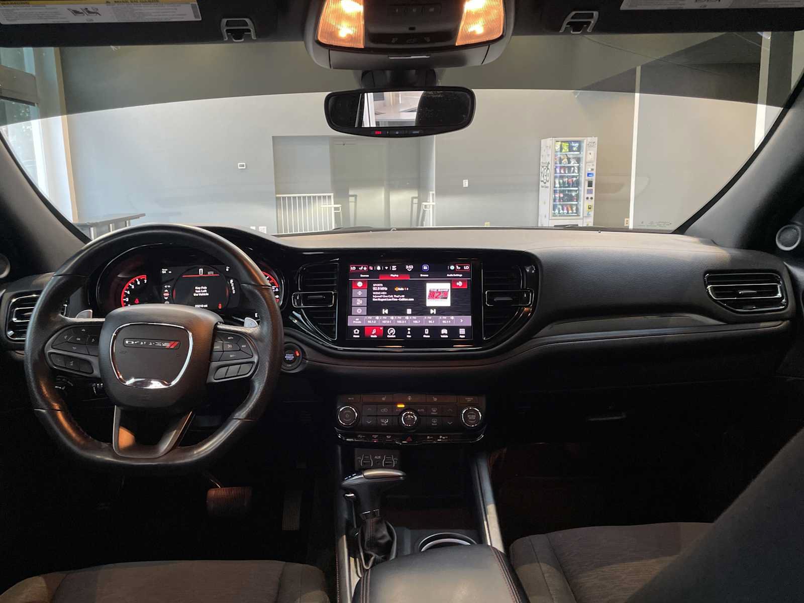 Used 2025 Dodge Durango GT RWD image 31