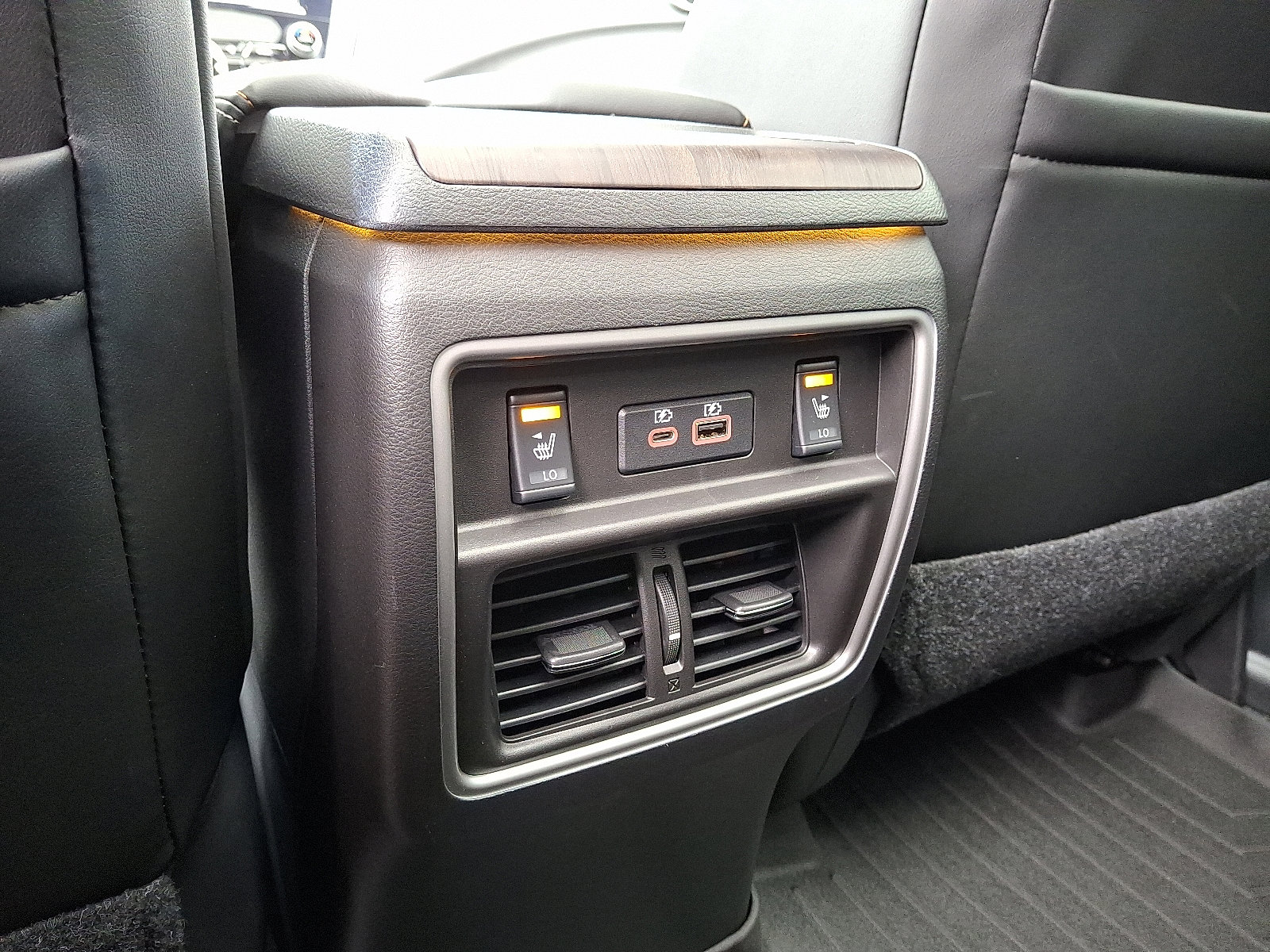 Certified 2023 Nissan Murano Platinum w/ Cargo Package image 13