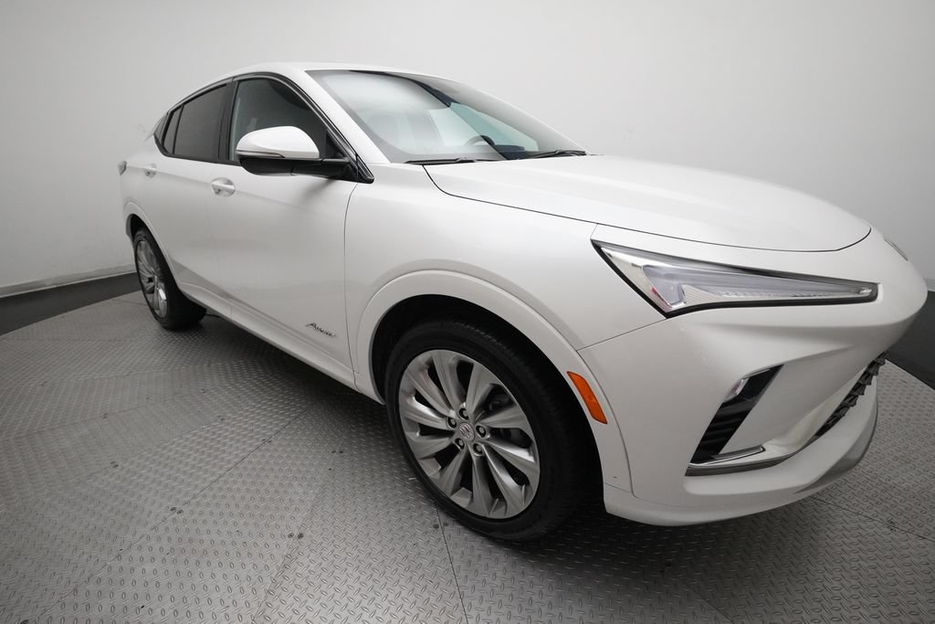 Used 2025 Buick Envista Avenir FWD image 37