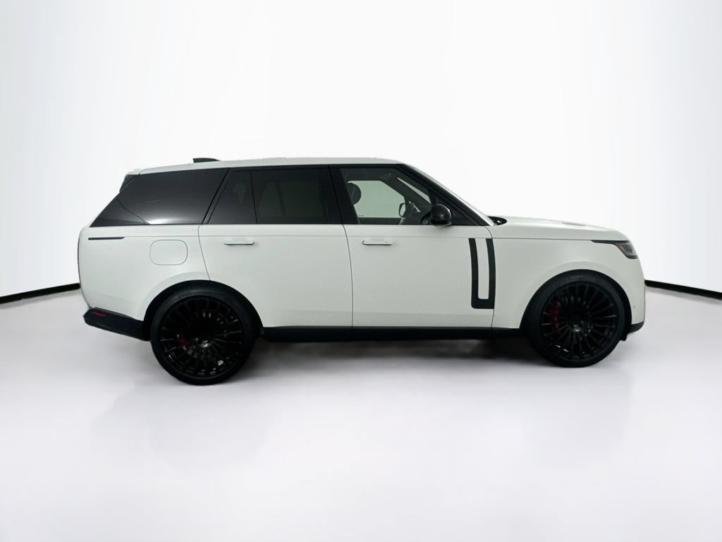 New 2026 Land Rover Range Rover SE AWD/4WD image 4