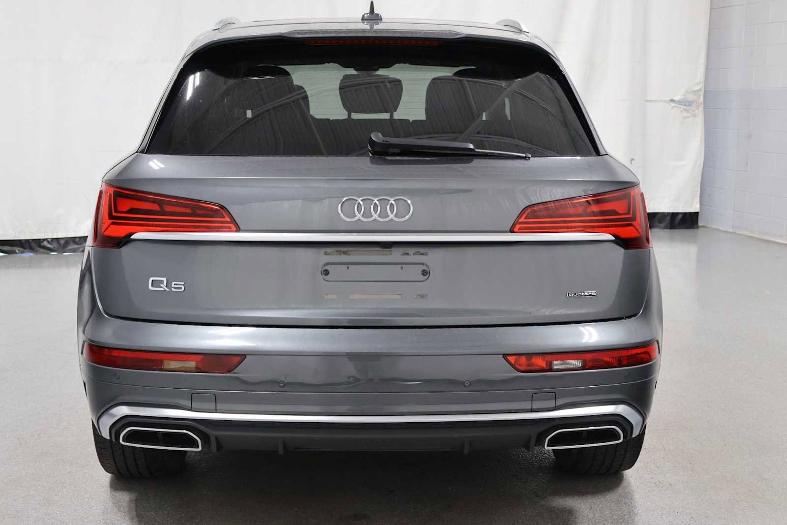 Used 2023 Audi Q5 2.0T Premium w/ Convenience Package AWD/4WD image 7