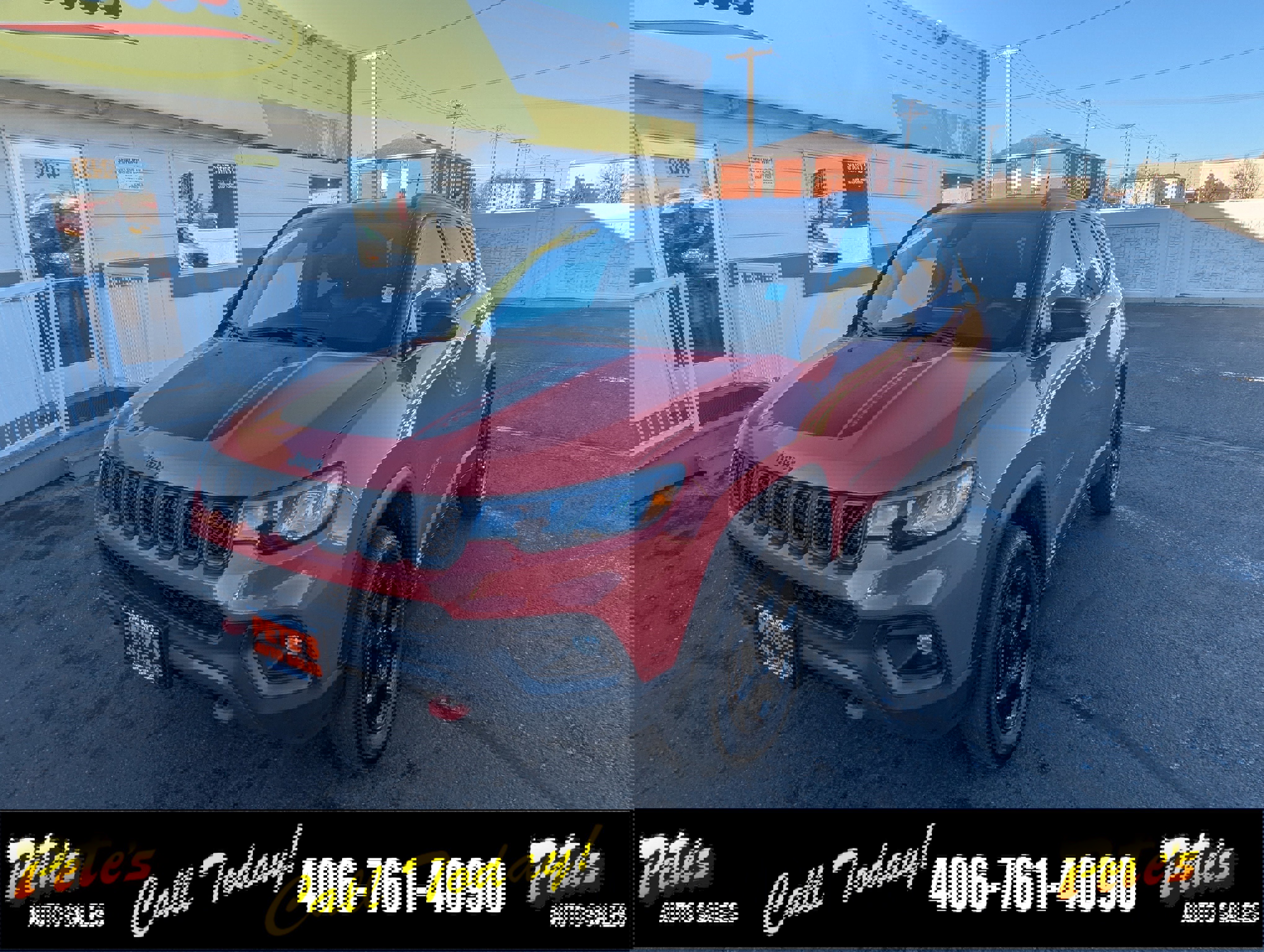 Used 2023 Jeep Compass Trailhawk image 8