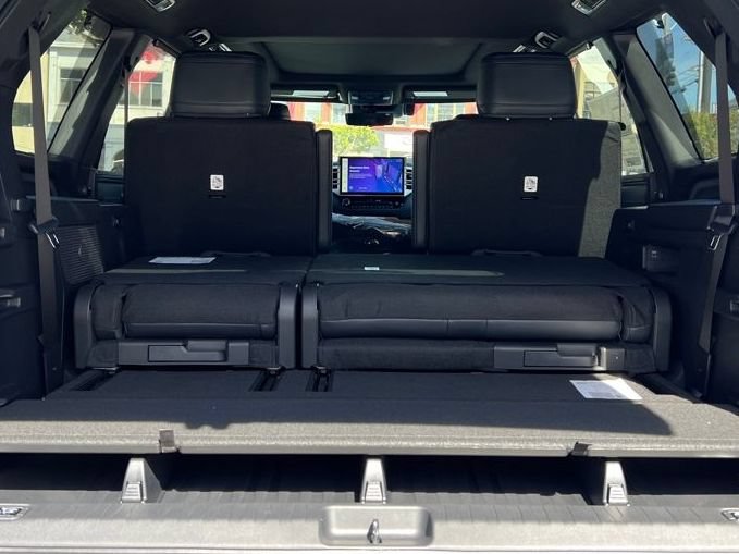 New 2026 Toyota Sequoia Platinum w/ TRD Off-Road Package AWD/4WD image 39