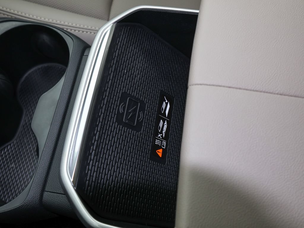 New 2027 GMC Terrain Elevation w/ Elevation Premium Package FWD image 26