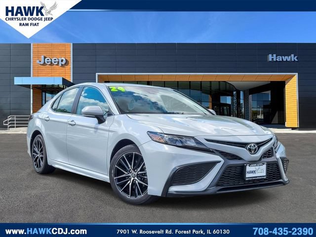 Used 2024 Toyota Camry SE