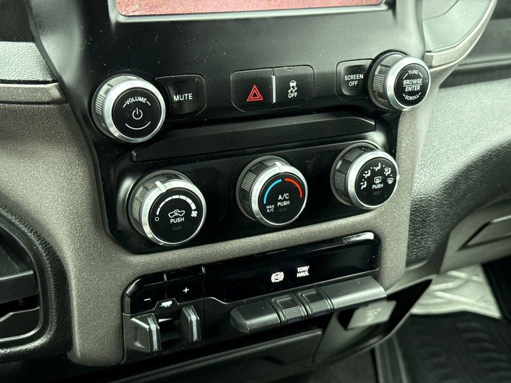 Used 2022 RAM 3500 Tradesman AWD/4WD image 27