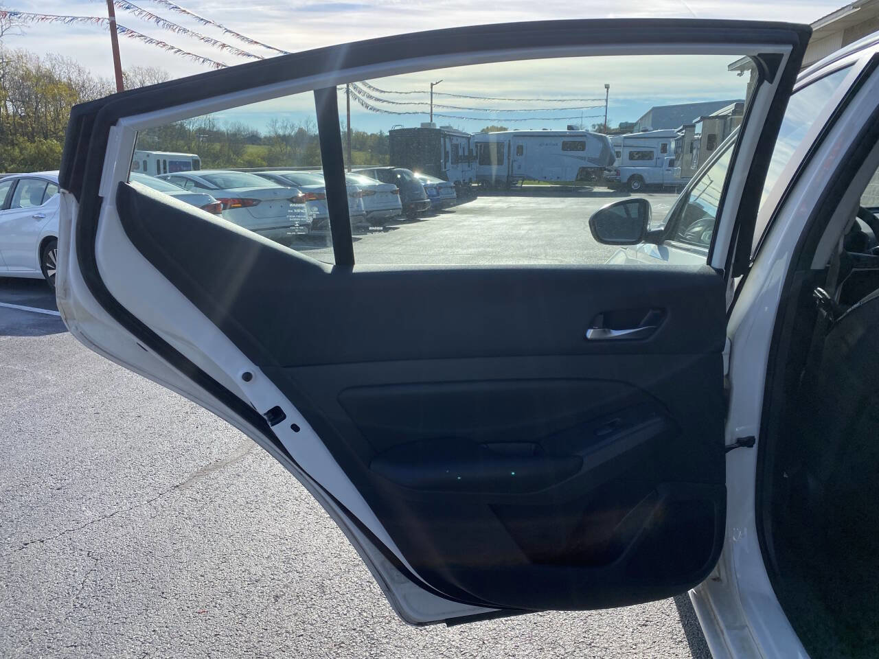 Used 2022 Nissan Altima 2.5 S image 16