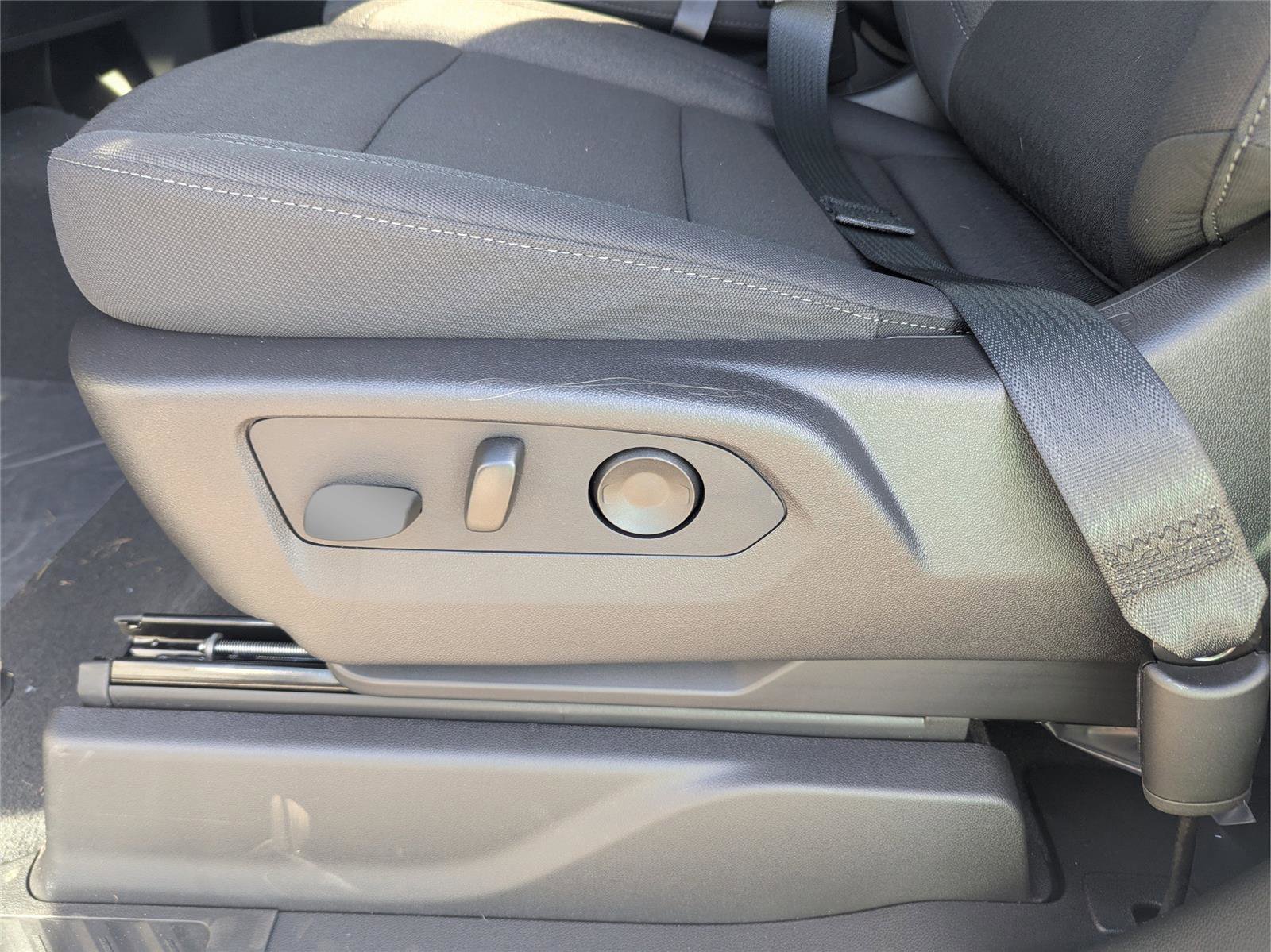 New 2026 GMC Sierra 1500 Pro w/ Pro Value Package image 23