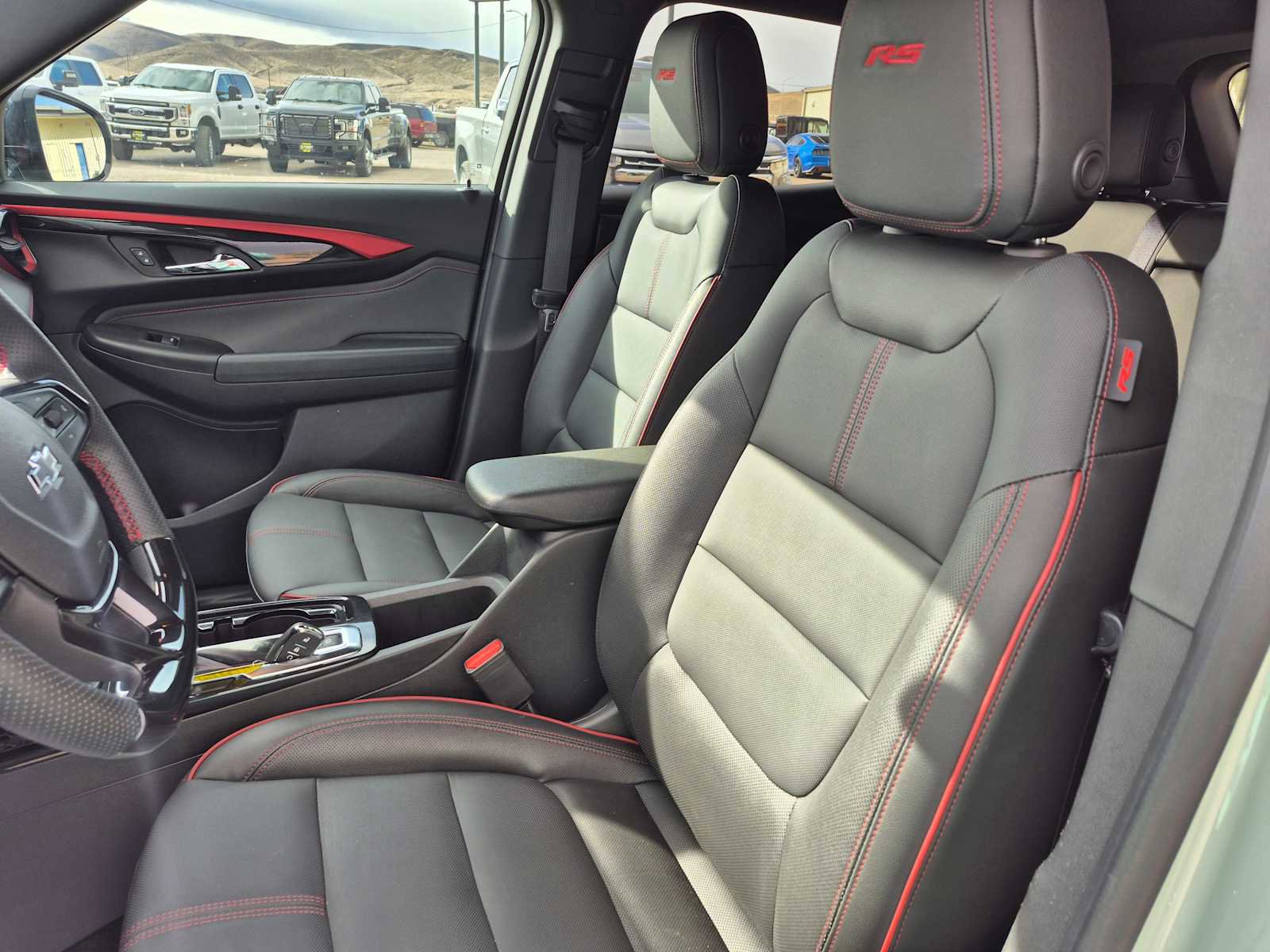 Used 2024 Chevrolet TrailBlazer RS w/ Driver Confidence Package image 17