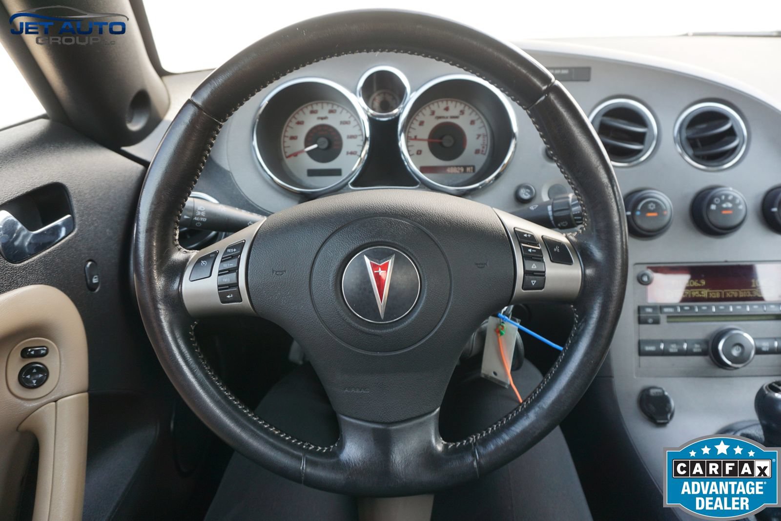Used 2008 Pontiac Solstice Convertible w/ Premium Package RWD image 28