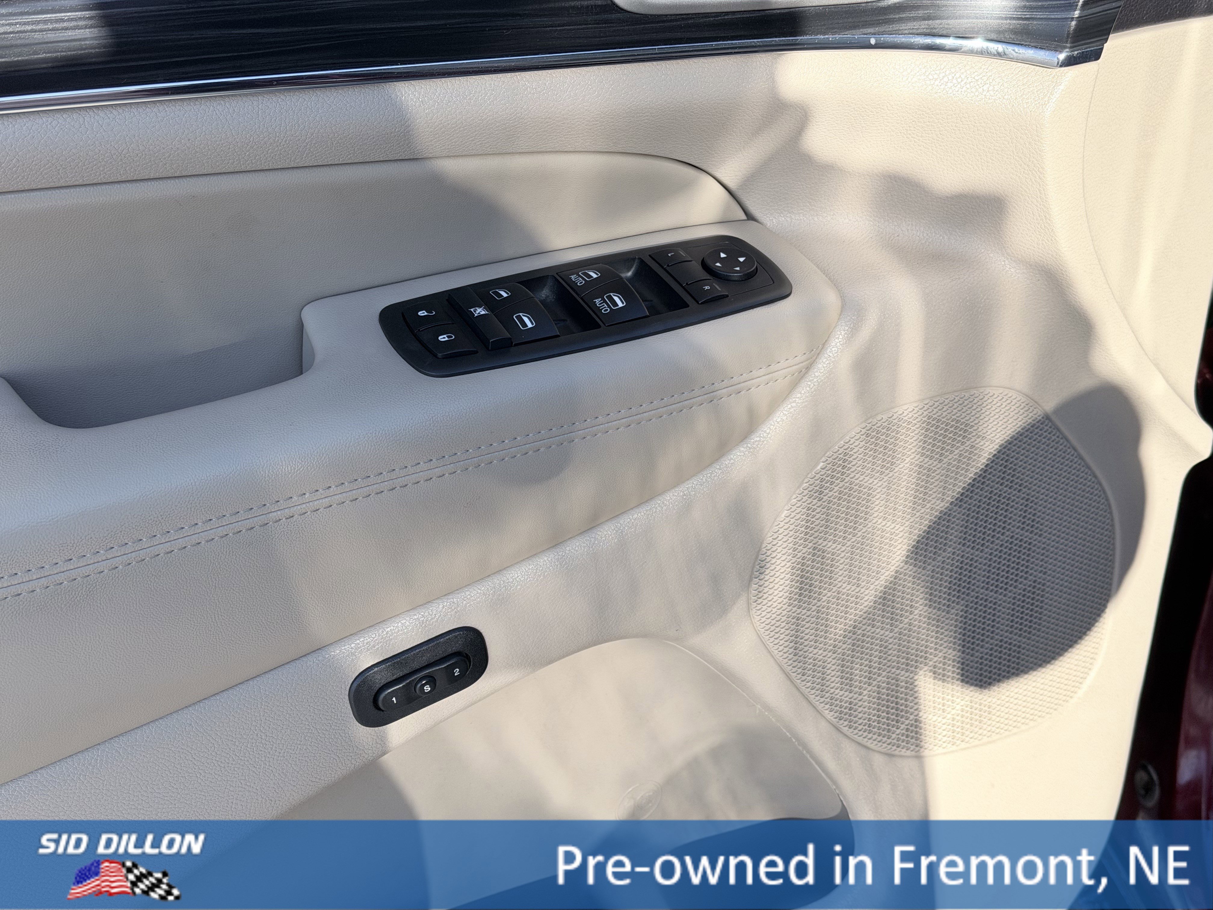 Used 2020 Jeep Grand Cherokee Limited w/ Premium Lighting Group image 13