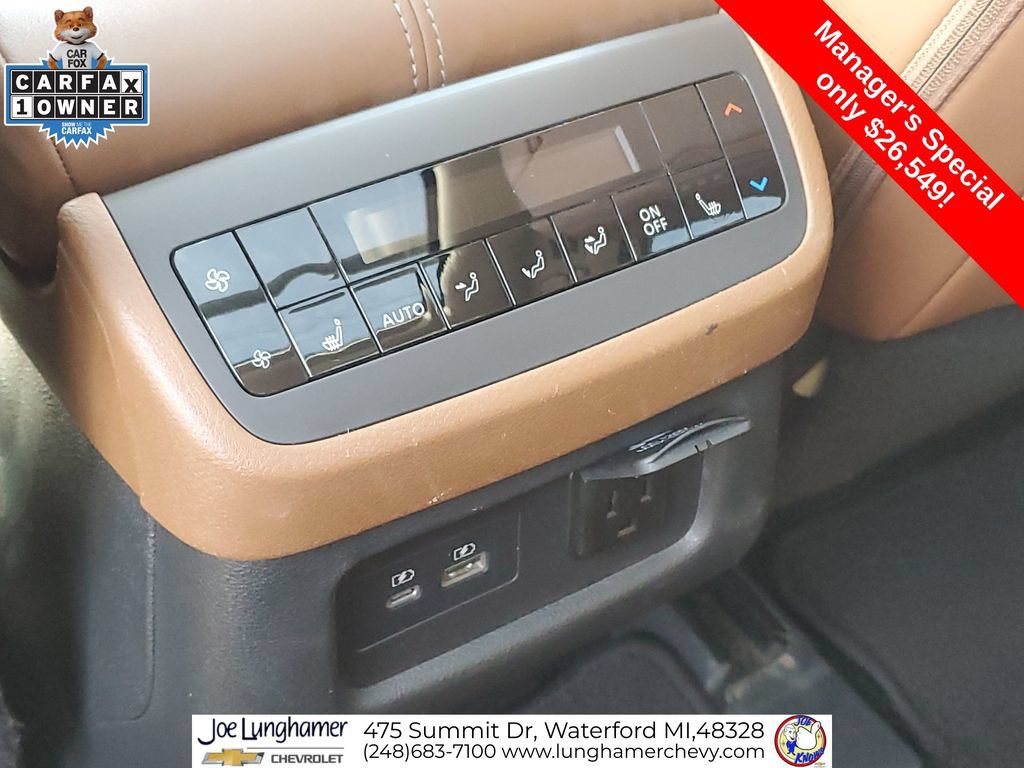 Used 2024 Nissan Pathfinder Platinum w/ Cargo Package AWD/4WD image 24