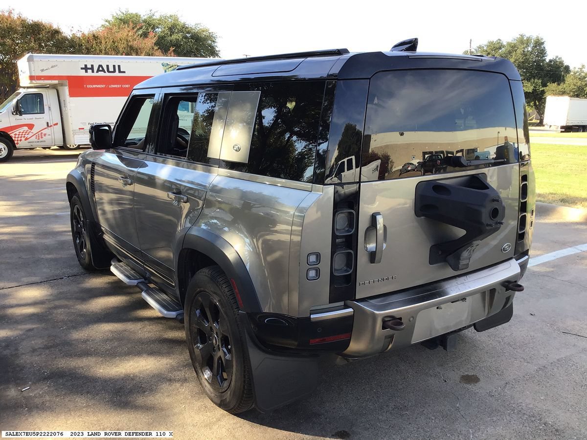 Used 2023 Land Rover Defender 110 X AWD/4WD image 5