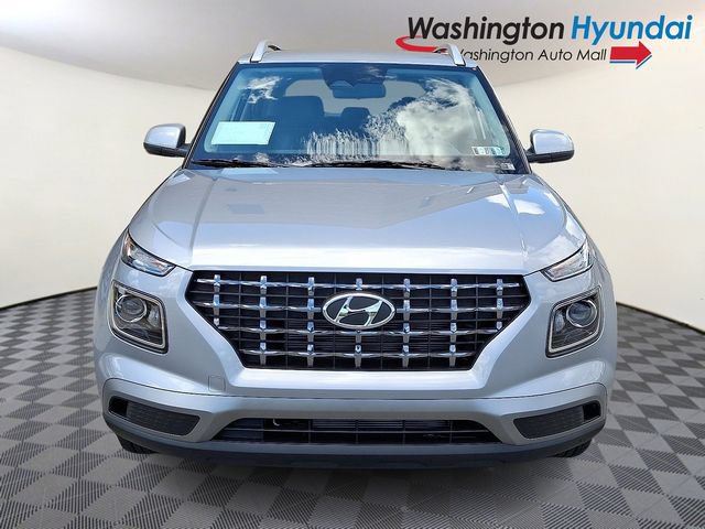 New 2026 Hyundai Venue SEL FWD image 2