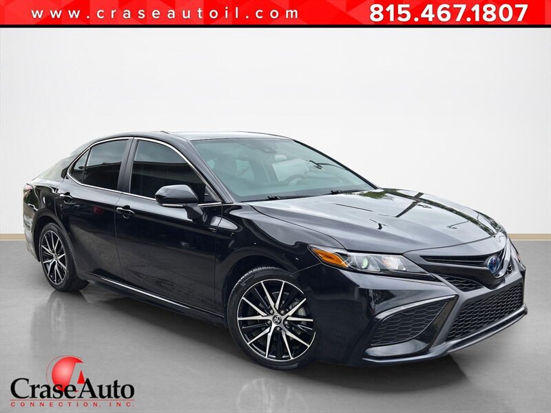 Used 2023 Toyota Camry SE w/ Audio Upgrade Package