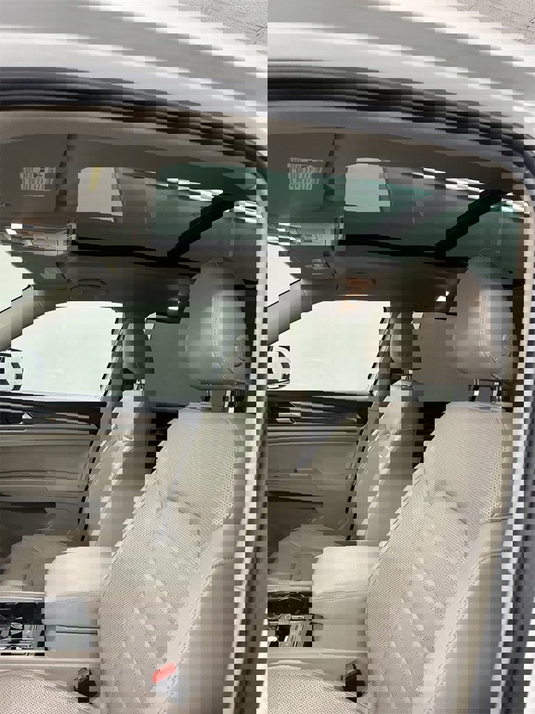 Used 2019 Volkswagen Atlas SEL Premium image 13