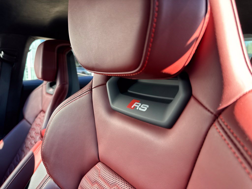 Used 2024 Audi RS e-tron GT w/ Carbon Performance Package AWD/4WD image 24