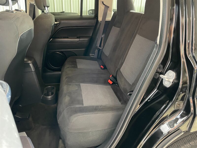 Used 2016 Jeep Patriot Latitude FWD image 17