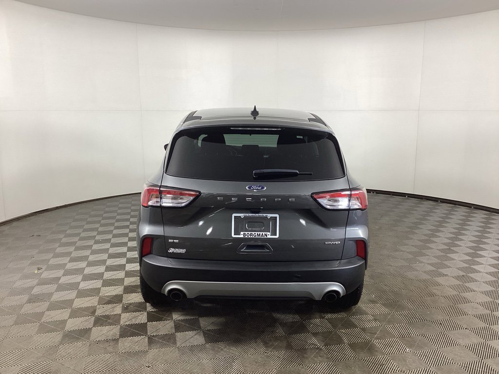 Used 2022 Ford Escape SE w/ Convenience Package image 3
