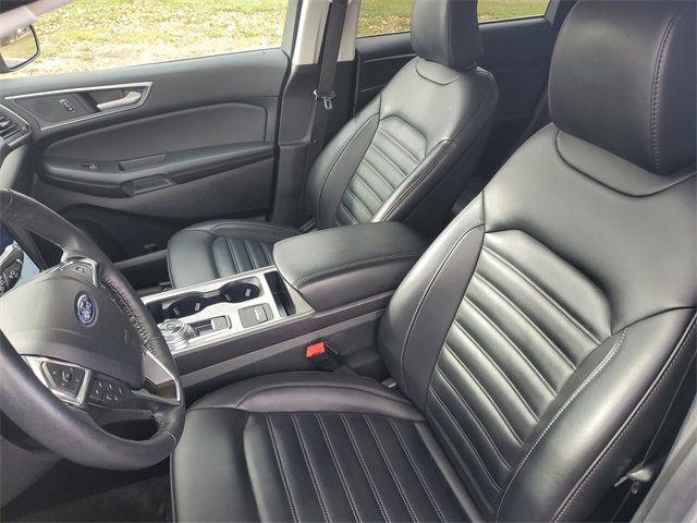 Certified 2024 Ford Edge SEL image 9