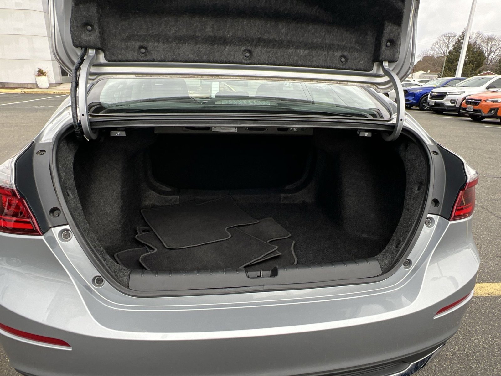 Used 2020 Honda Insight Touring image 24