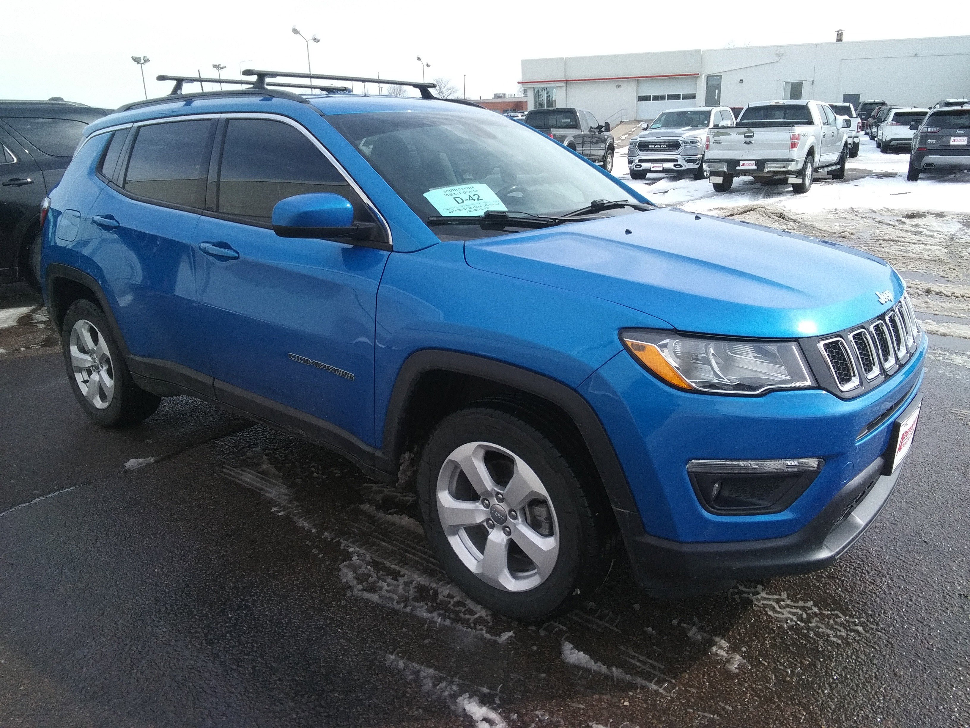 Used 2020 Jeep Compass Latitude image 4