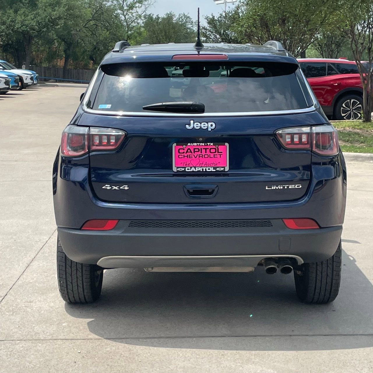 Used 2019 Jeep Compass Limited AWD/4WD image 5
