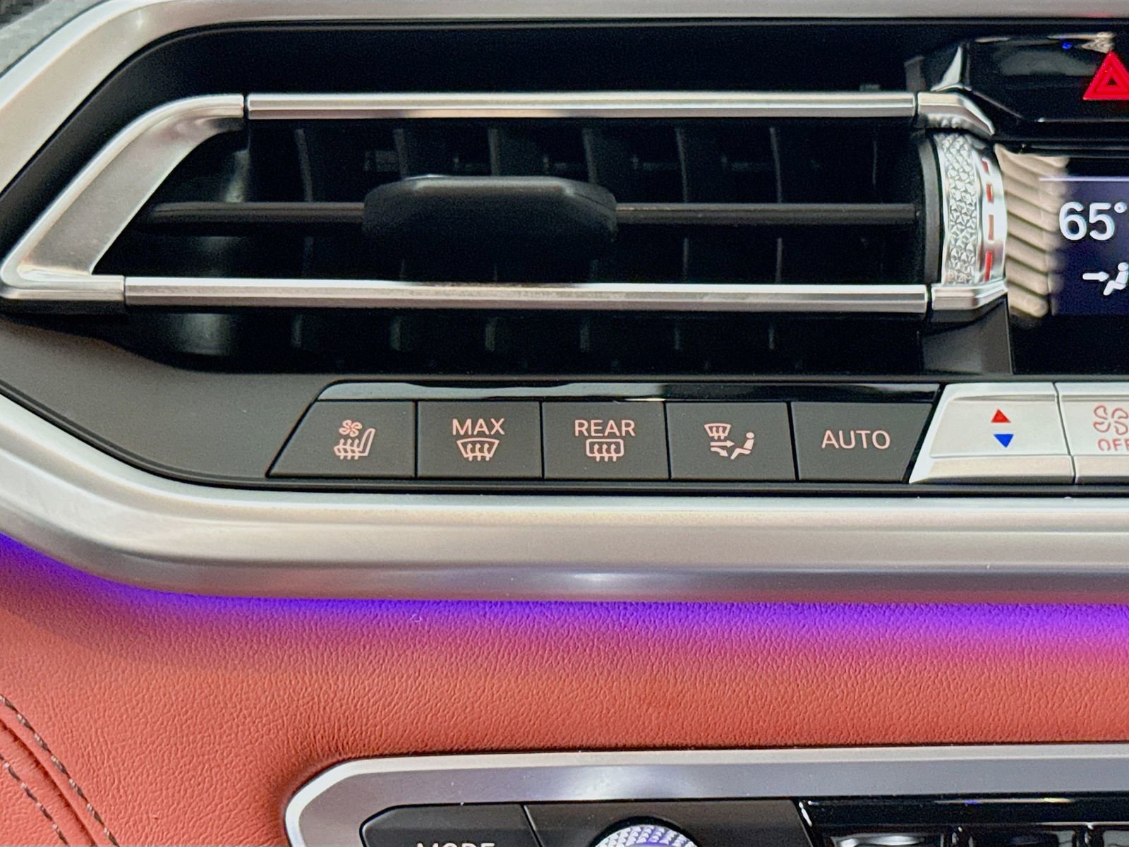 Certified 2023 BMW X5 M w/ Competition Package image 21