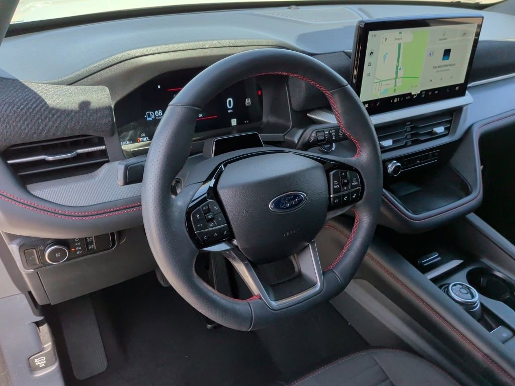 Used 2025 Ford Explorer ST-Line image 15